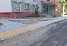 Фотофакт: благоустройство дворов на бул. Гречко