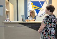 Тишина больше не барьер: в Борисове внедряют систему видеосвязи для людей с нарушением слуха