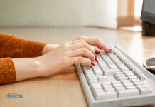 В ГО ЖКХ разъяснили алгоритм действий для получения электронных извещений ЖКУ