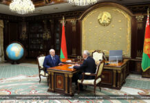 Александр Лукашенко принял с докладом Председателя Палаты представителей Национального собрания