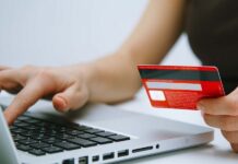 Борисовчанка хотела купить онлайн детскую садовую мебель и нарвалась на мошенников 