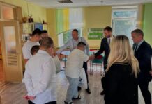 Коллектив «Борисовские электрические сети» присоединился к акции «Собери портфель в школу»