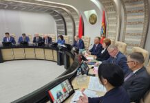 Председатель Совета Республики Наталья Кочанова принимает участие в заседании Миноблисполкома. В фокусе — трудоустройство незанятых в экономике