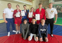 Борисовские самбисты вернулись домой с четырьмя наградами