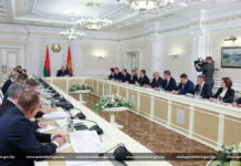 Александр Лукашенко провел совещание с руководством Совета Министров