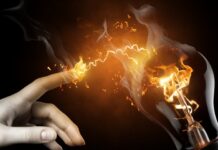 Электричество может представлять серьезную угрозу для здоровья и жизни людей