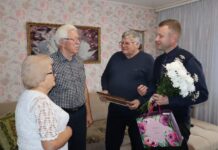 В Борисове искренне, тепло и душевно поздравили ветерана органов внутренних дел с 70-летним юбилеем