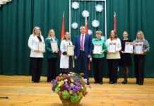 Накануне Дня учителя в Борисовском медколледже чествовали педагогов