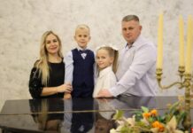 Семья Касперских из Борисовского района приняла участие в областном форуме патриотических семей