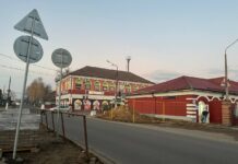 На площади 900-летия в Борисове продолжается реконструкция