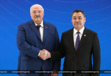 Президент Беларуси Александр Лукашенко в Бишкеке принимает участие в саммите Организации Договора о коллективной безопасности