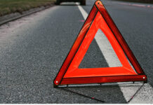 По вине нетрезвого водителя мопеда тяжело травмирован пассажир: прокуратура Борисовского района поддержала гособвинение в суде