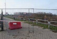 Фотофакт: на автомобильном мосту через Березину в Борисове начинаются работы по замене ограждения