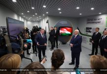 Президент Беларуси Александр Лукашенко посетил производственные площадки холдинга «Горизонт»