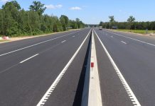 Снижение числа ДТП, больше транспорта на дорогах: каким был 2025 год, рассказали в ГАИ