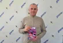 Очередной победитель рекламной игры «Испытай удачу!» забрал долгожданный приз в редакции