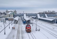 Поезда по маршруту Минск — Витебск — Минск с остановкой в Борисове следуют со «старыми» вагонами в составе