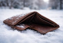 Борисовчанин признан виновным в краже денег, совершенной группой лиц. Прокуратура района поддержала государственное обвинение