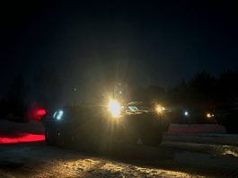 Ночные учебные маневры на Борисовском танкодроме: курсанты сдают нормативы на БТР На танкодроме курсанты-гвардейцы осваивают вождение БТР в ночных условиях