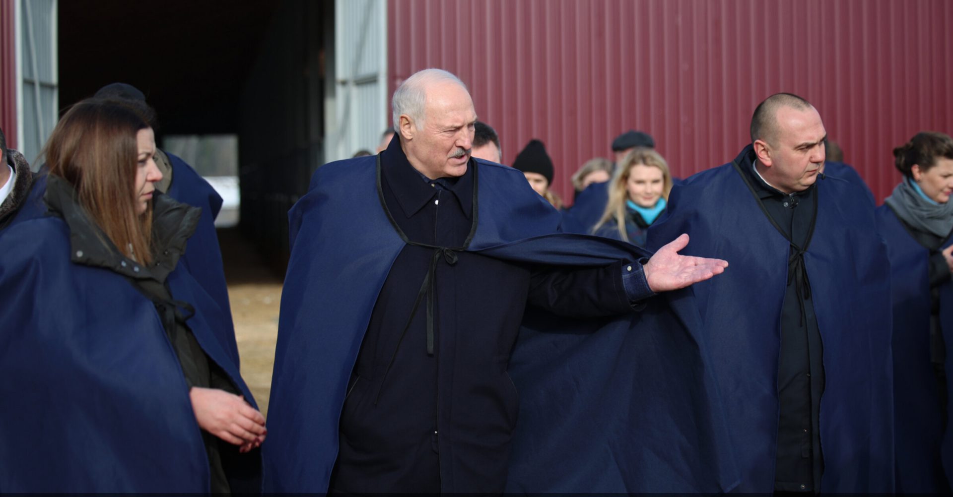 Президент посетил МТК ОАО «Нестановичи-Агро» в Логойском районе