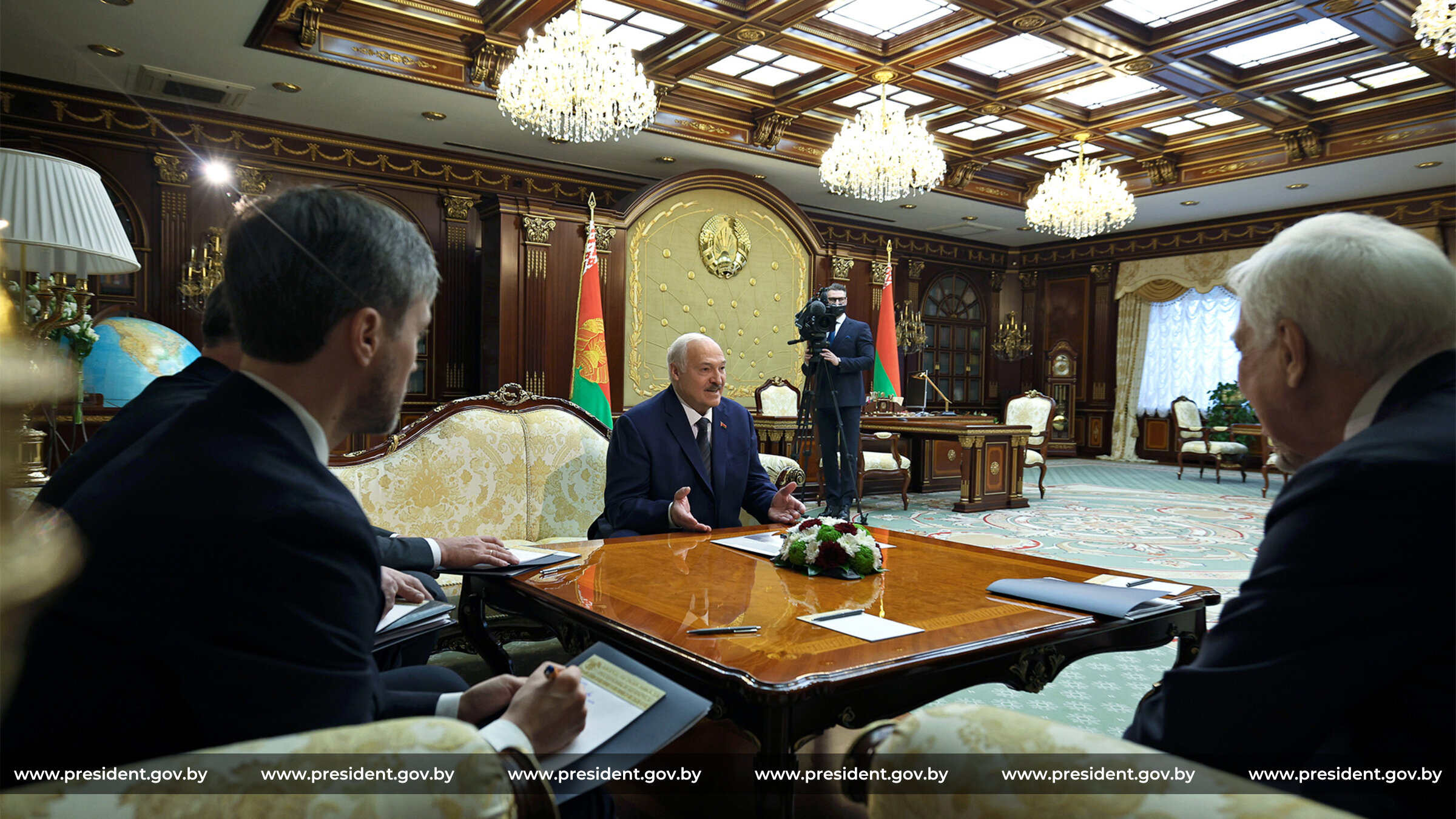 Президент встретился с губернатором Чукотского автономного округа Владиславом Кузнецовым