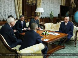 Президент встретился с губернатором Чукотского автономного округа Владиславом Кузнецовым