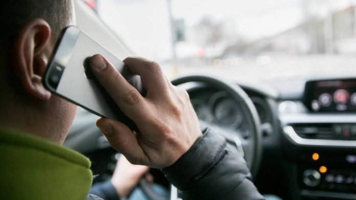 ГАИ Минской области запускает акцию по предупреждению нарушений правил пользования связью за рулем