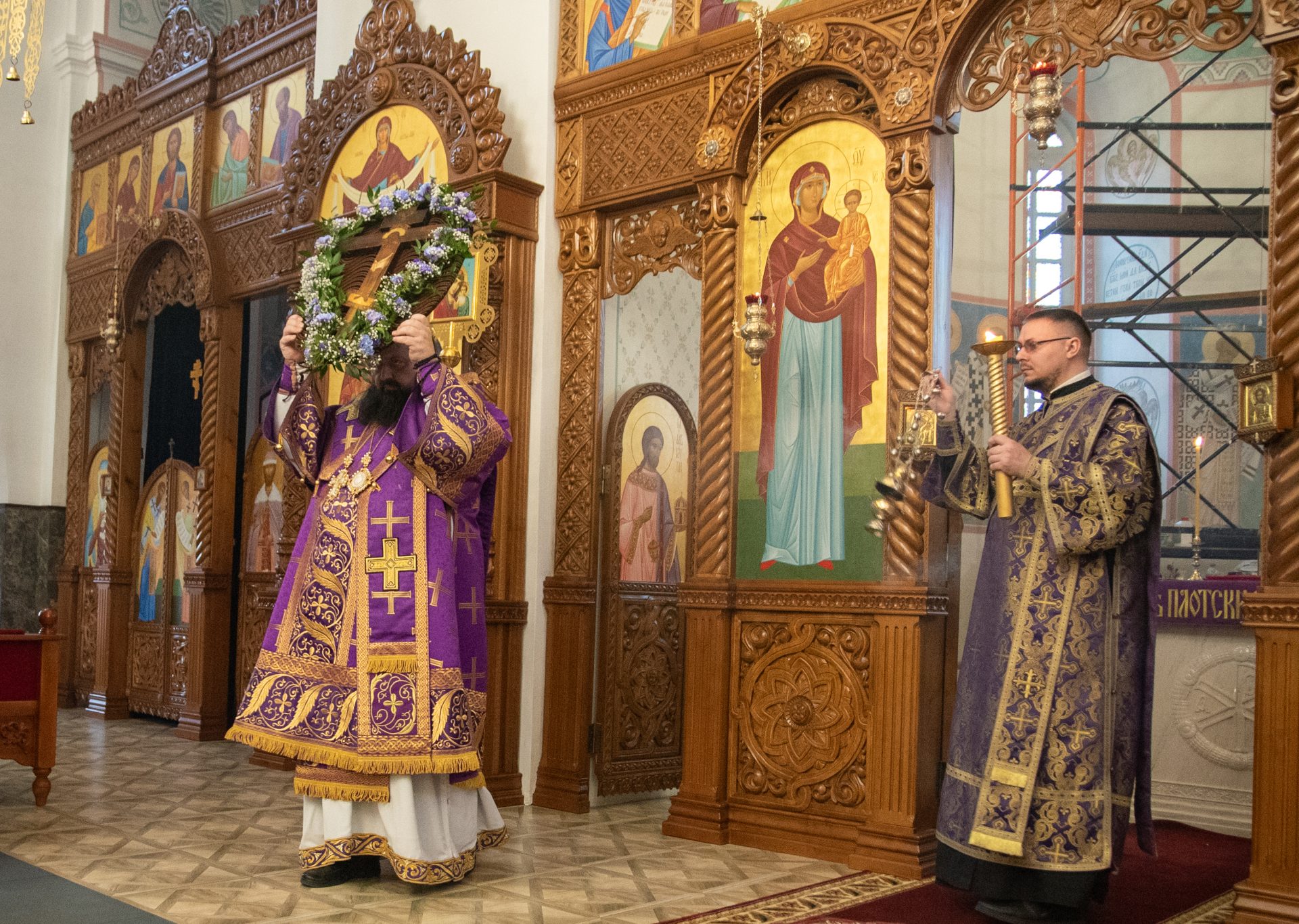 Крест как символ христианства: от орудия пытки до знака спасения