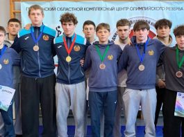 Греко-римская борьба: с медалями — еще трое наших юниоров