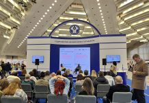 Книги с дополненной реальностью и редкие гости: чем запомнилась 33-я книжная выставка в Минске