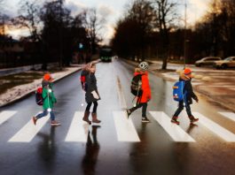 Внимание водителей: безопасность детей в период весенних каникул