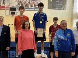 Настольный теннис: Арсений Лешневский продолжает коллекционировать награды