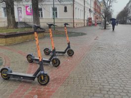 Единый день безопасности дорожного движения: ГАИ призывает к безопасному управлению самокатами и другими СПМ