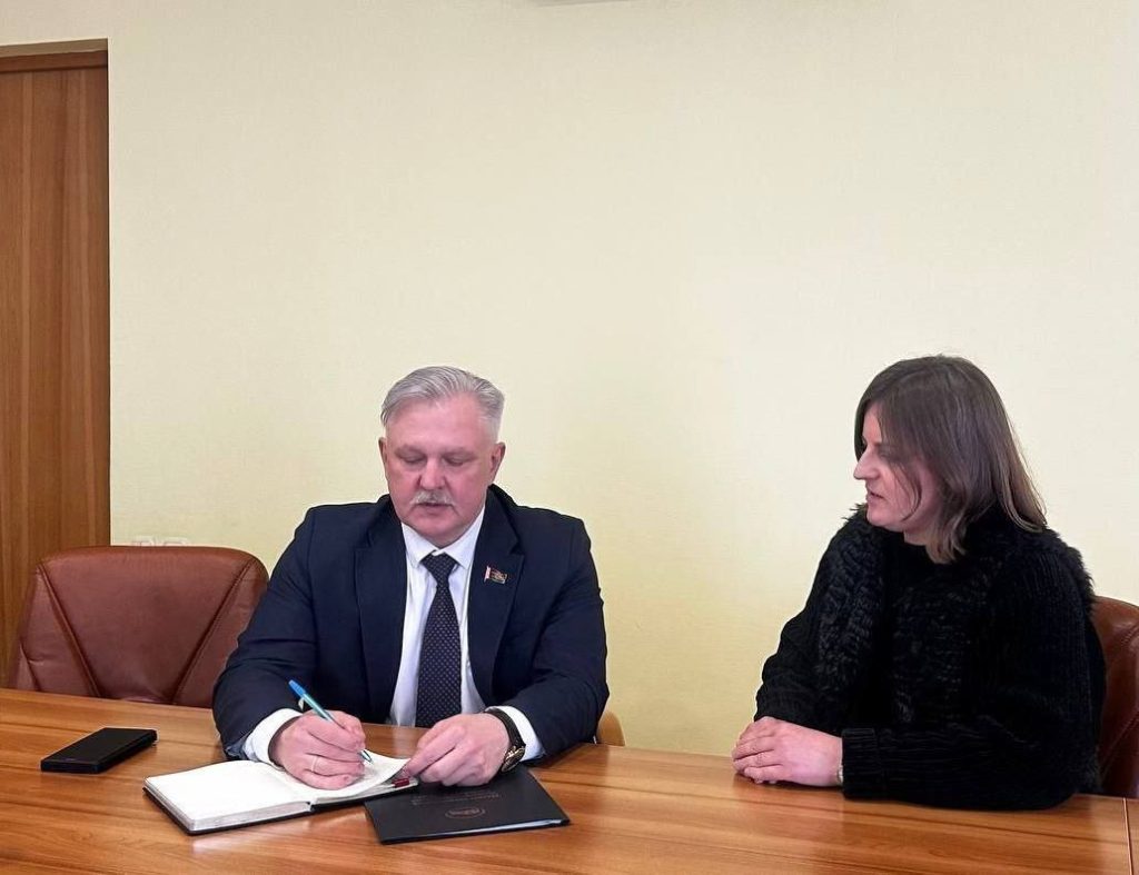 Встреча депутата Александра Шипуло с представителями трудового коллектива ОАО "БАТЭ"