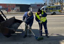 Работы по благоустройству в Борисове проводятся по разным направлениям — коммунальные службы планомерно наводят порядок на улицах, делая город чище и комфортнее для жителей