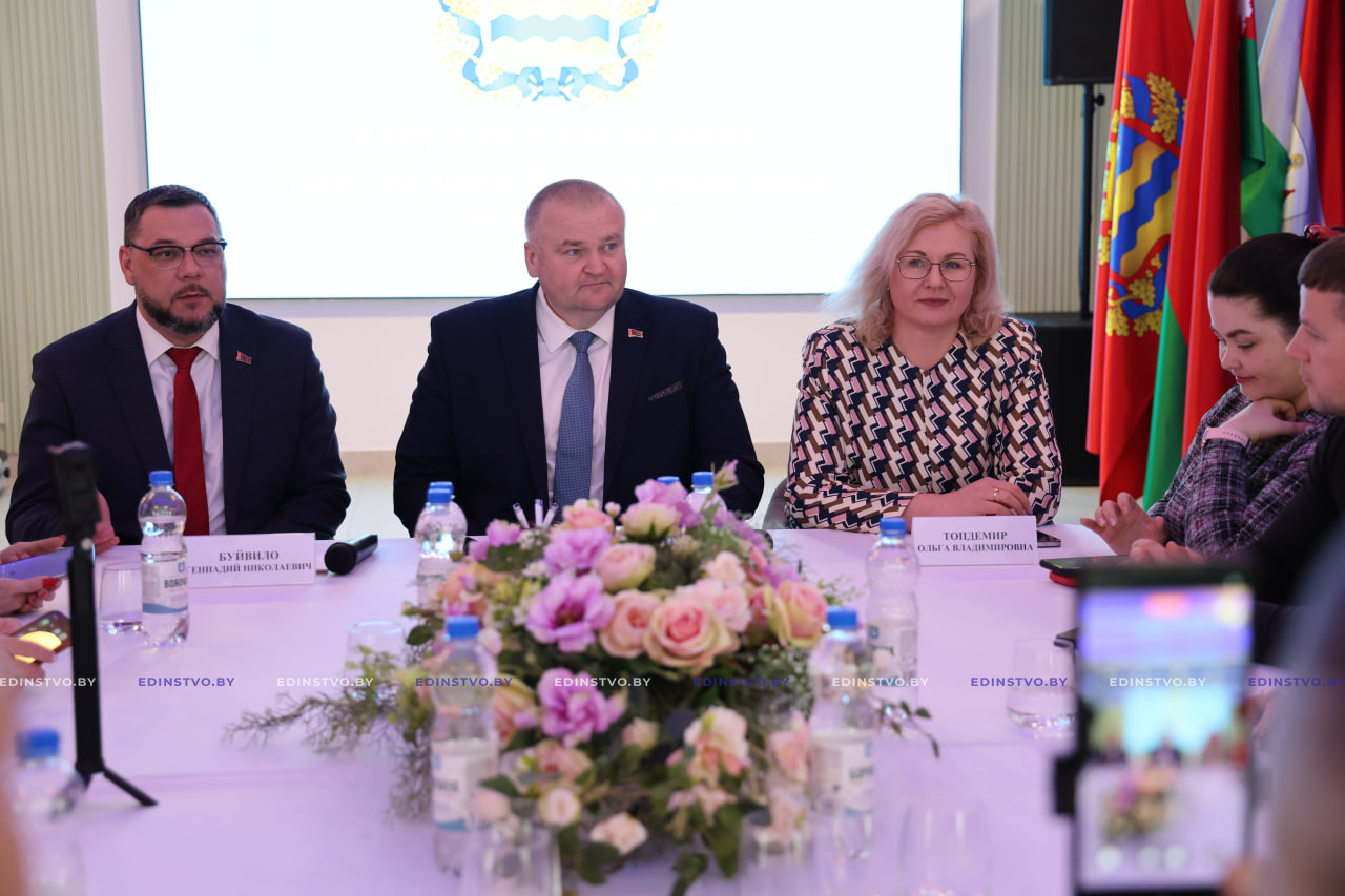 «Здесь хорошо выстроена связь с блогерами». Представители блогосферы Минщины знакомятся с Борисовским регионом