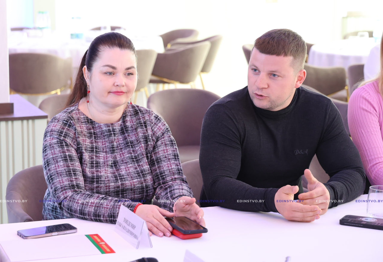 «Здесь хорошо выстроена связь с блогерами». Представители блогосферы Минщины знакомятся с Борисовским регионом