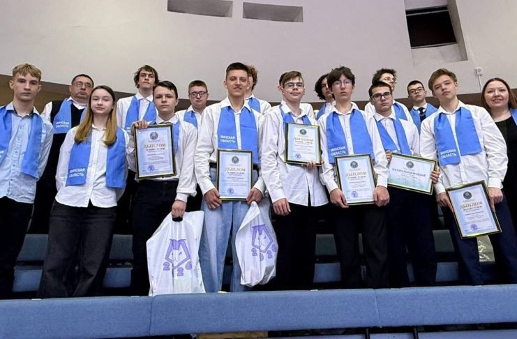 Одиннадцатиклассник гимназии №1 Борисова взял серебро республиканской олимпиады по информатике