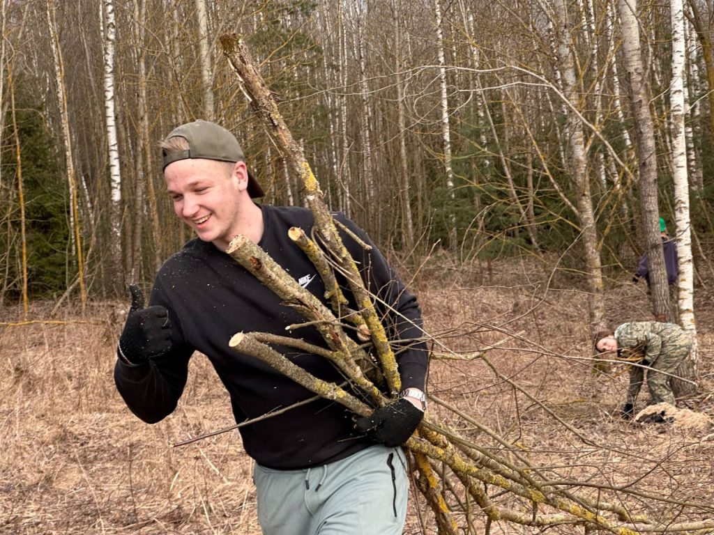 К республиканской акции «Лес! Добро! Порядок!» присоединились учащиеся БГК