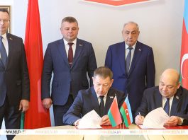 Межгосударственное партнерство. МАЗ поставит 100 машинокомплектов автотехники в Азербайджан