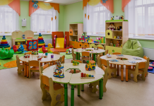 В Беларуси открыли группы в садах для детей до 2 лет. Как это работает в Борисове?