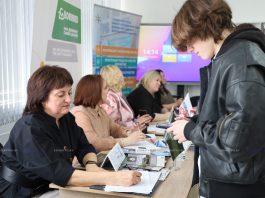 Молодежная ярмарка вакансий в Борисове: где подросткам найти работу на лето