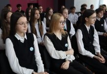 Сотрудники Борисовского РУВД провели открытое занятие для воспитанников военно-патриотического клуба «Мужество» и их родителей