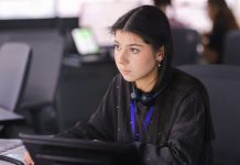 Школьница из Борисова на один день стала курсантом академии авиации
