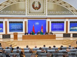 Президент собрал совещание для подведения итогов комплексной проверки Вооруженных Сил