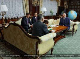 Президент встретился с Генеральным секретарем Организации Договора о коллективной безопасности Таалатбеком Масадыковым Президент встретился с Генеральным секретарем Организации Договора о коллективной безопасности Таалатбеком Масадыковым