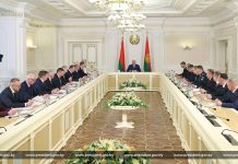 Президент собрал совещание о развитии Белорусской национальной биотехнологической корпорации