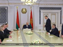 Президент Беларуси Александр Лукашенко рассмотрел кадровые вопросы