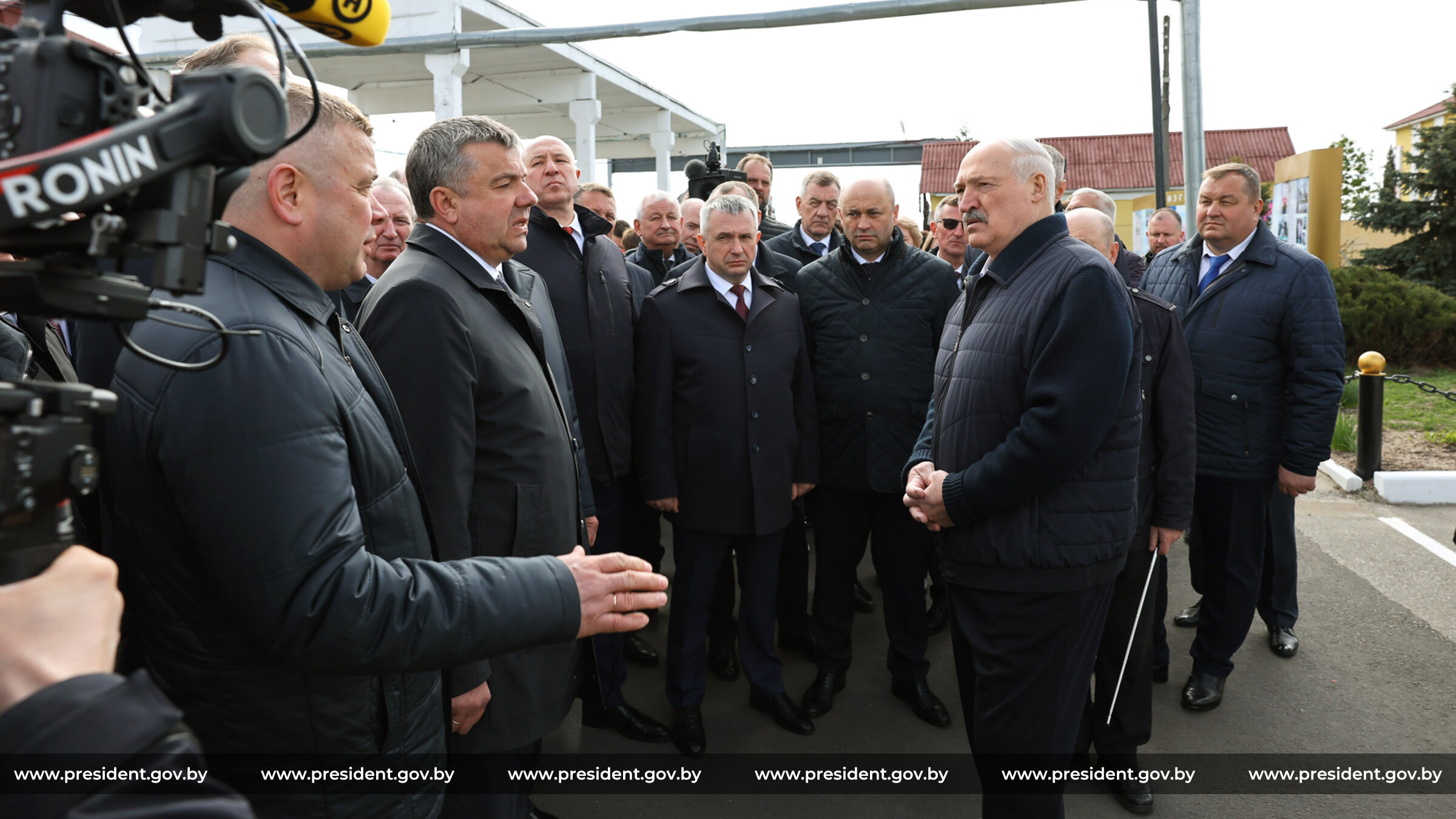 Президент совершил рабочую поездку в Мозырский район Гомельской области