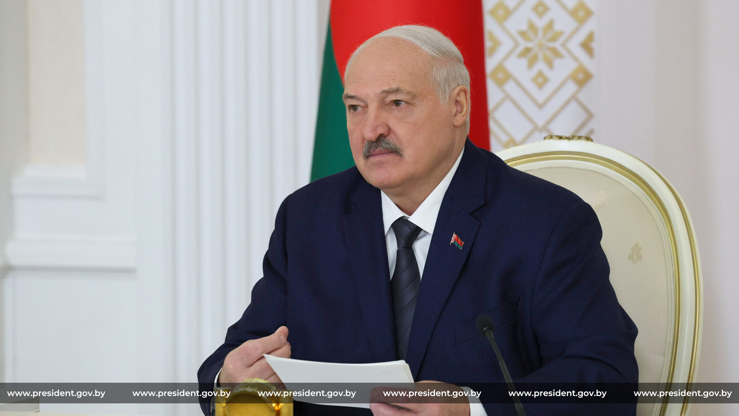 Александр Лукашенко собрал совещание по вопросам реализации инвестпроектов в рамках инициативы «Один район — один проект»